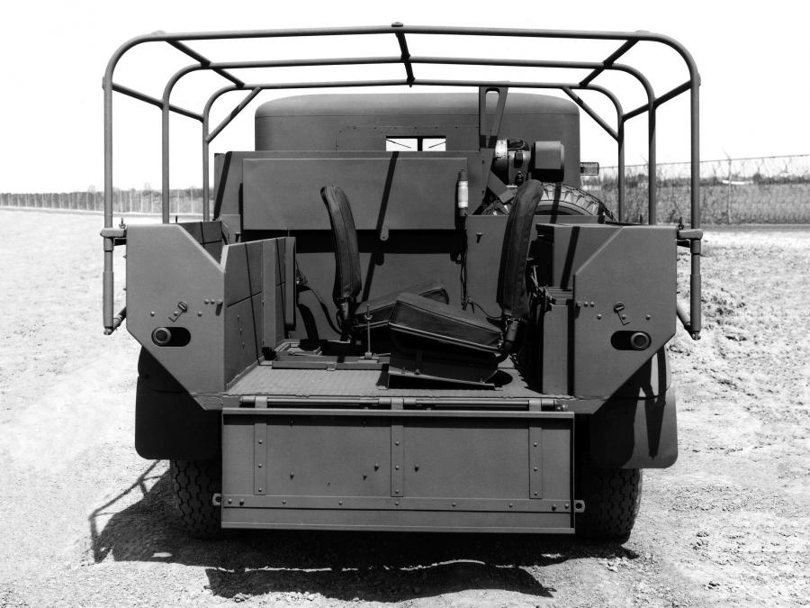  Ford F8 No.12 Cab 1941 года  (фото 6 из 6)